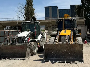 Bayraklı Çuvallı Moloz Atımı