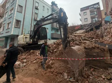 Narlıdere Bina Yıkımı